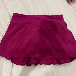 LULU LEMON purple skirt! size 4